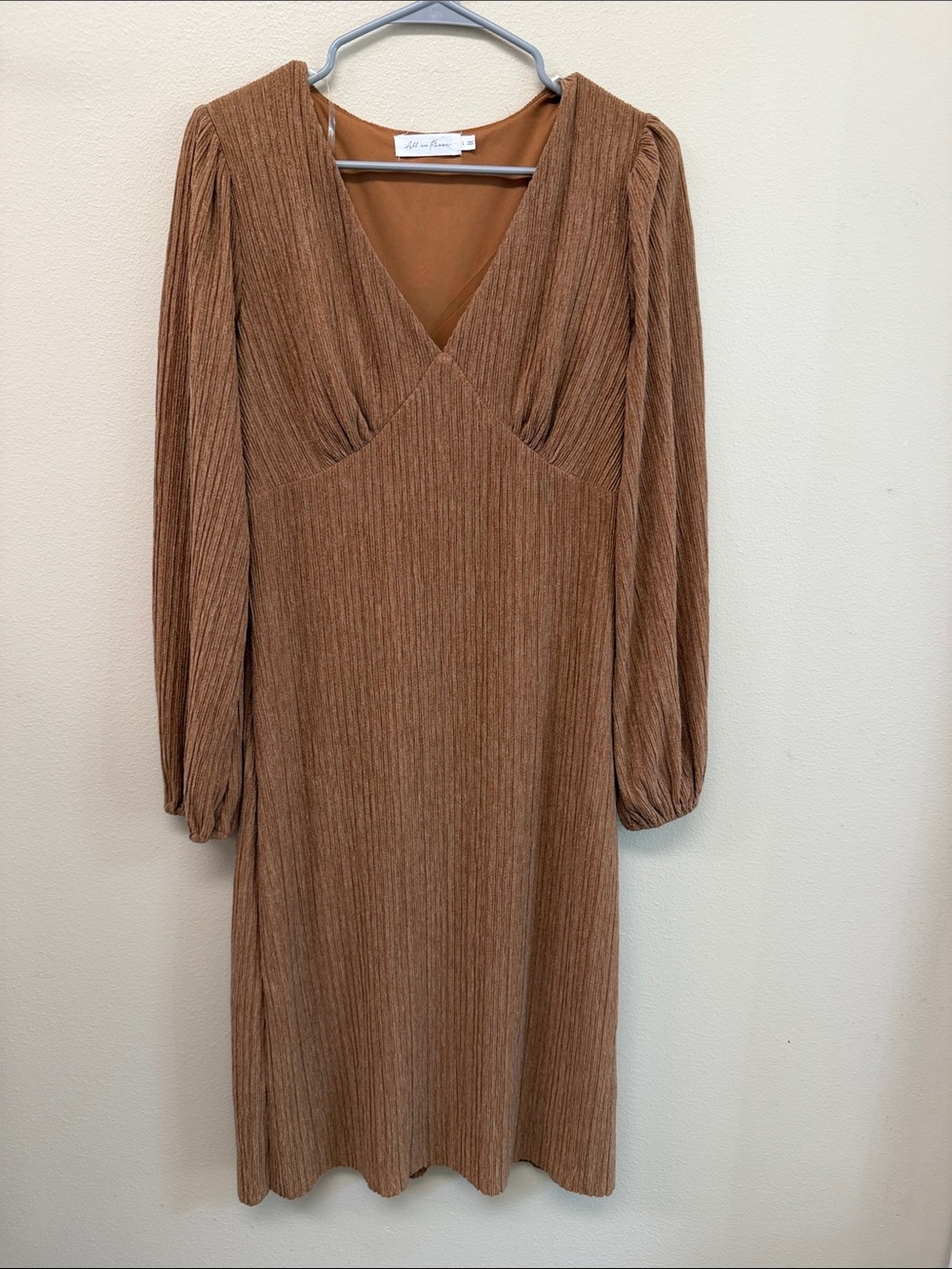 All in Favor Copper Brown V-Neck Long Sleeve Midi Dress